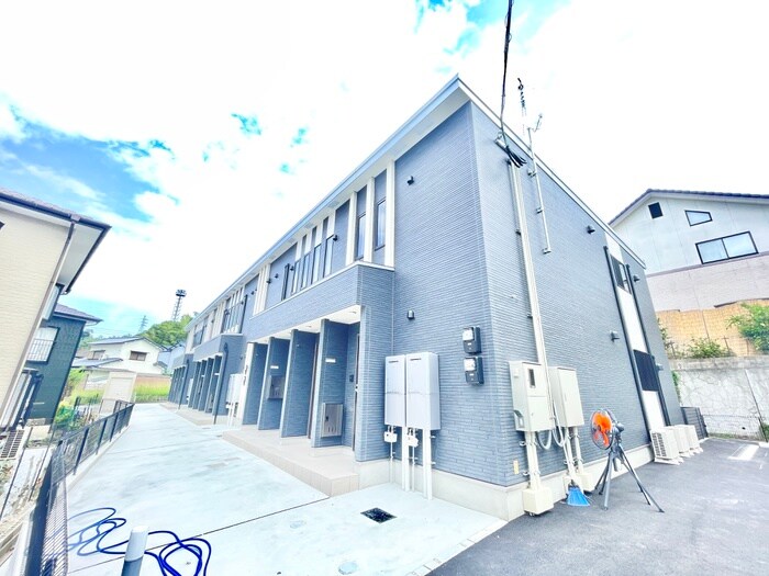 物件外観写真1　(外観写真)