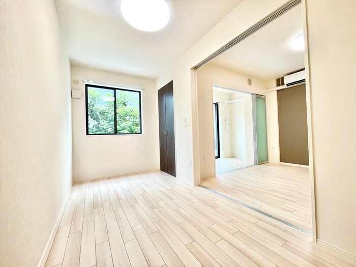 物件内観写真16　(居室)