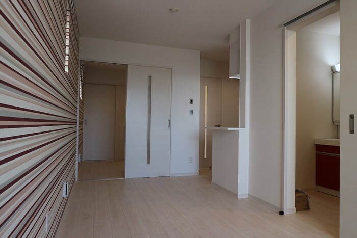 物件内観写真2　(居室)