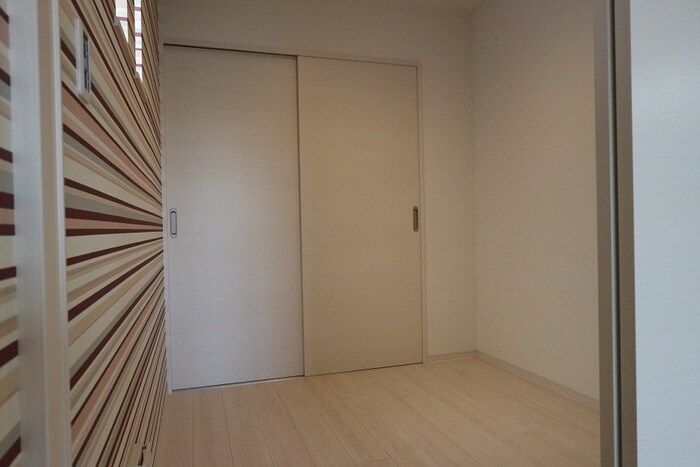 物件内観写真3　(居室)