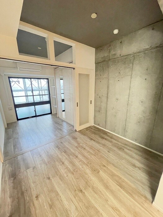 物件内観写真6　(居室)