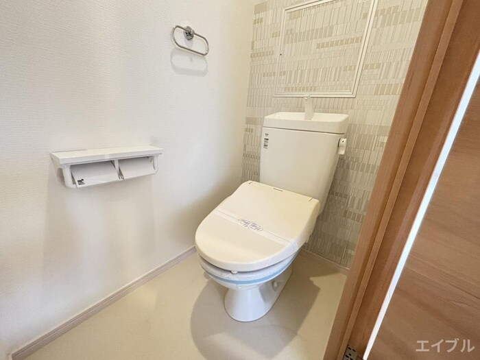 物件内観写真10　(トイレ)