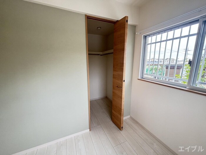 物件内観写真13　(収納)