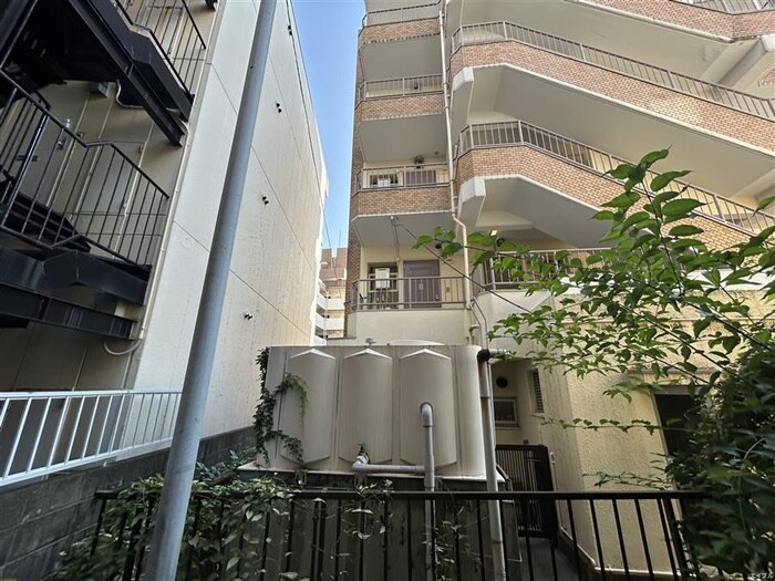 物件内観写真21　(室内からの展望)