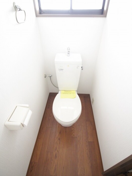 物件内観写真11　(トイレ)