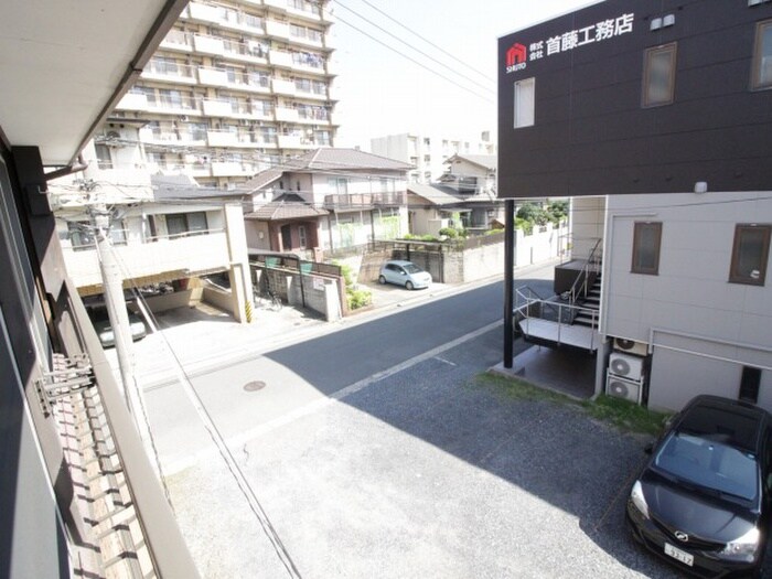 物件内観写真13　(室内からの展望)