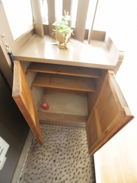 物件内観写真15　(靴箱)