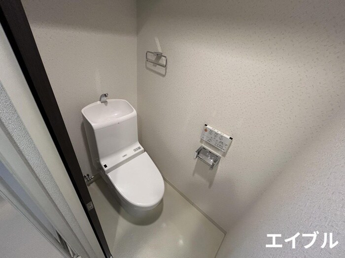 物件内観写真10　(トイレ)