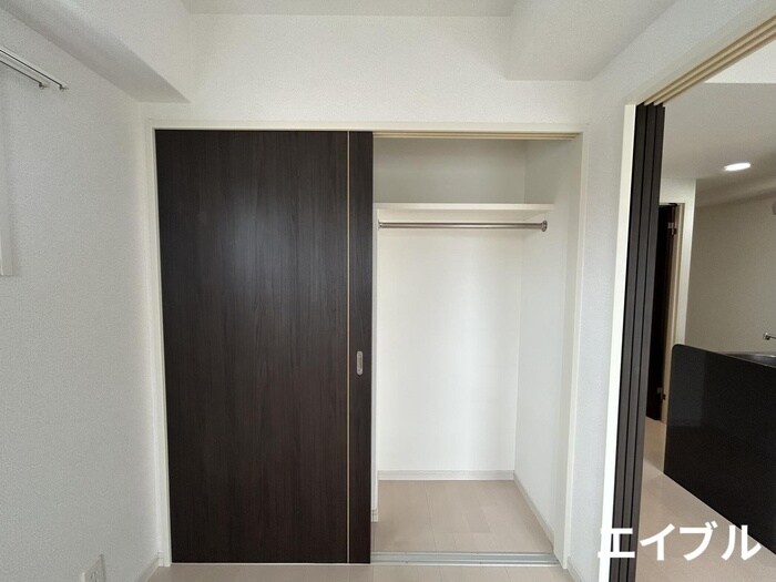 物件内観写真12　(収納)