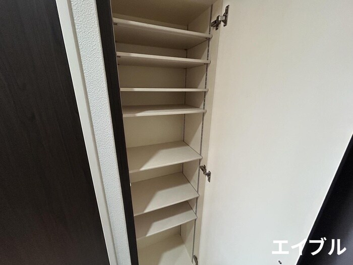 物件内観写真20　(靴箱)