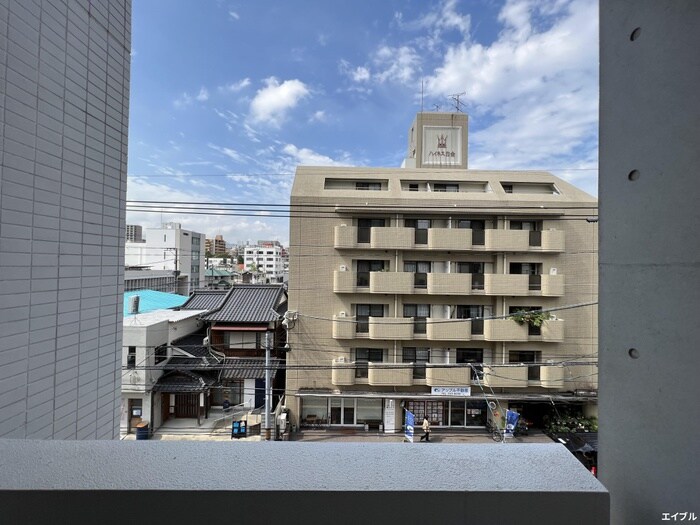 物件内観写真22　(室内からの展望)