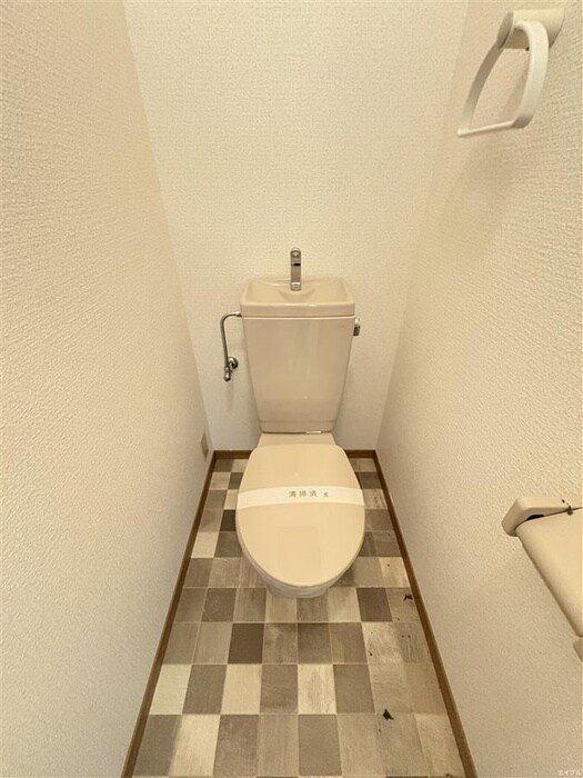 物件内観写真12　(トイレ)