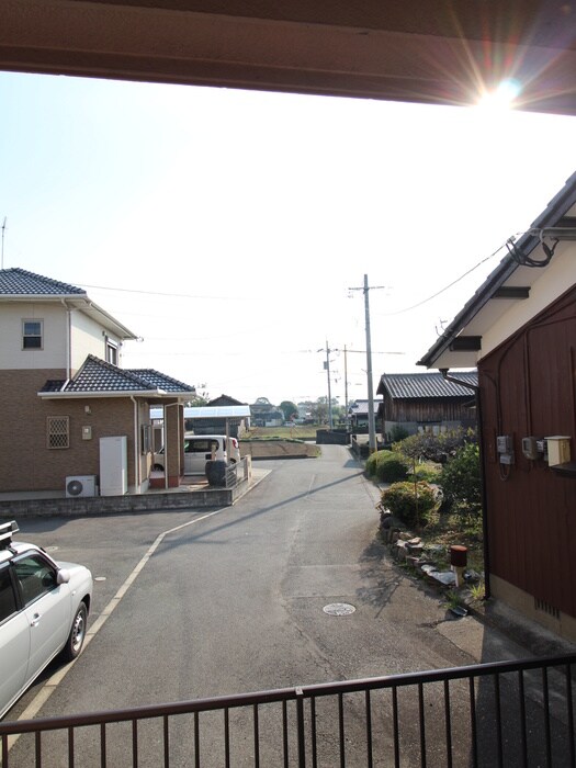 物件内観写真14　(室内からの展望)