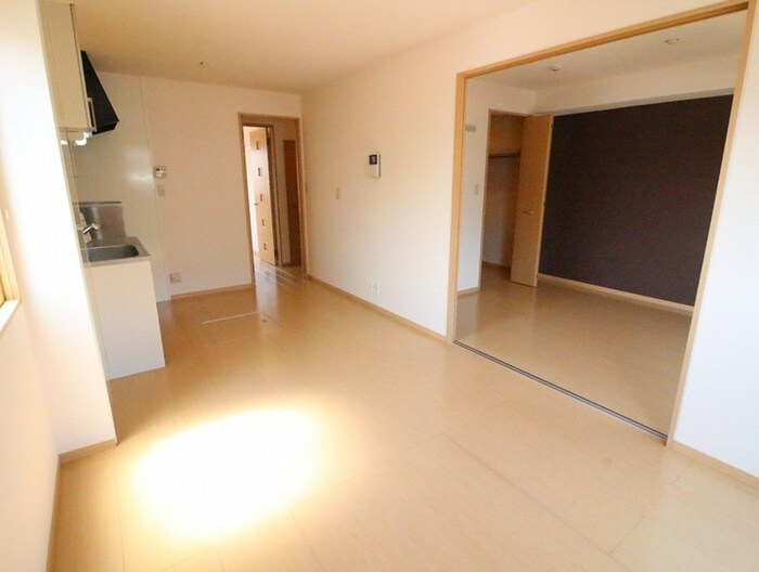 物件内観写真4　(居室)