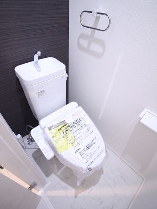 物件内観写真11　(トイレ)