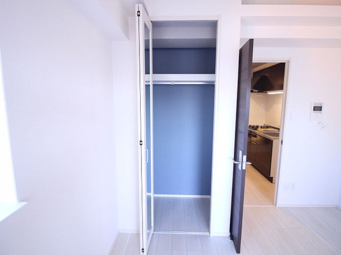 物件内観写真13　(収納)