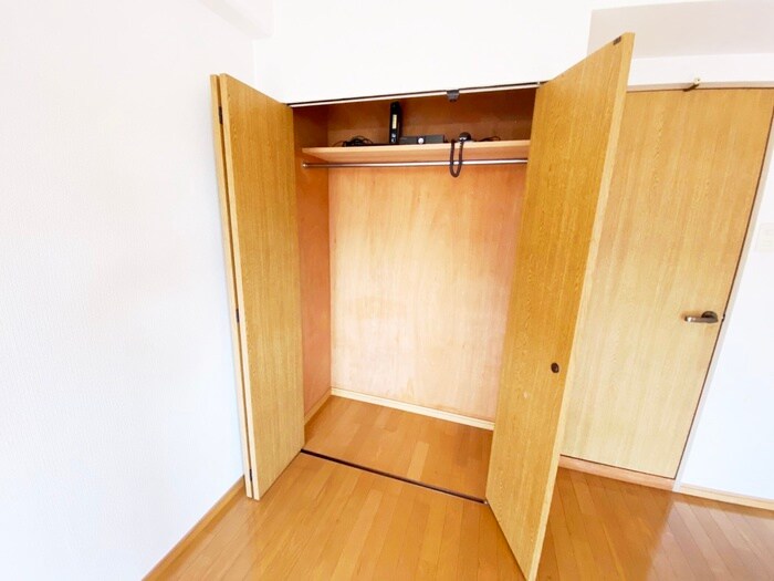 物件内観写真11　(収納)