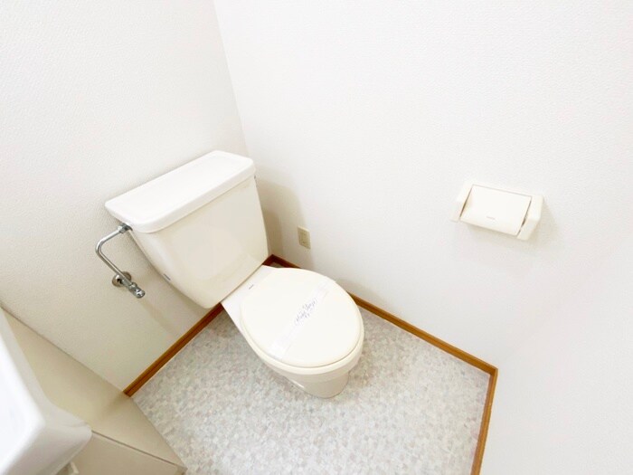 物件内観写真12　(トイレ)