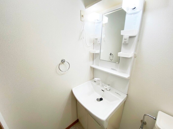 物件内観写真13　(洗面)