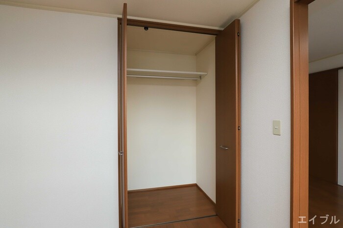 物件内観写真10　(収納)