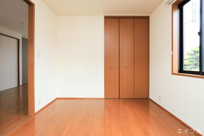 物件内観写真22　(居室)