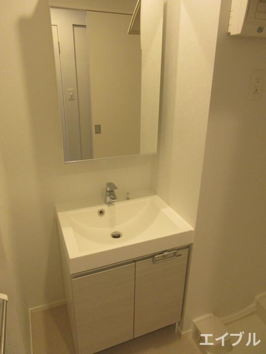 物件内観写真11　(洗面)