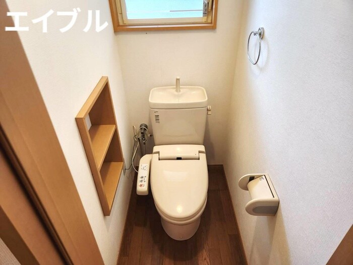 物件内観写真9　(トイレ)