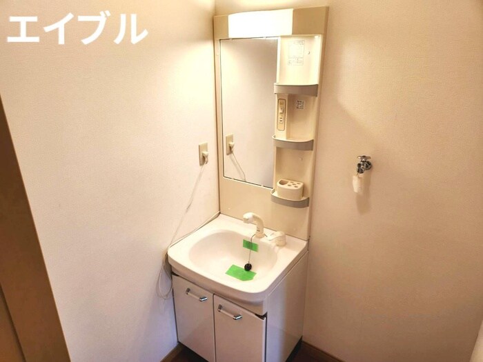 物件内観写真11　(洗面)