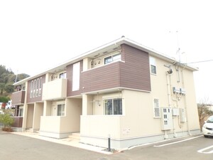 ファミ－ルコ－トⅢ外観写真