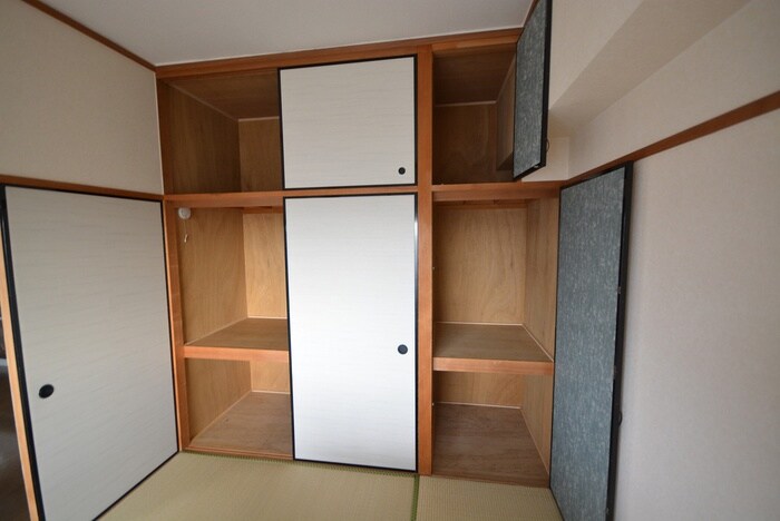 物件内観写真8　(収納)