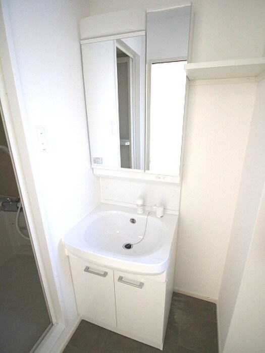 物件内観写真10　(洗面)