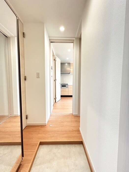 物件内観写真20　(廊下)