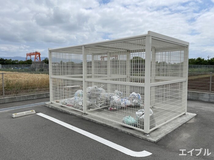 物件外観写真5　(建物設備)