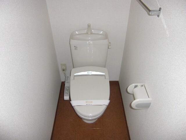 物件内観写真12　(トイレ)