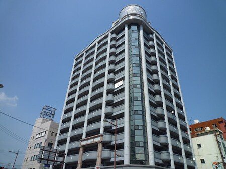 ロイヤルセンタ－ＢＬＤ ８０外観写真