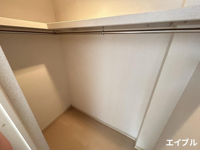 物件内観写真15　(収納)