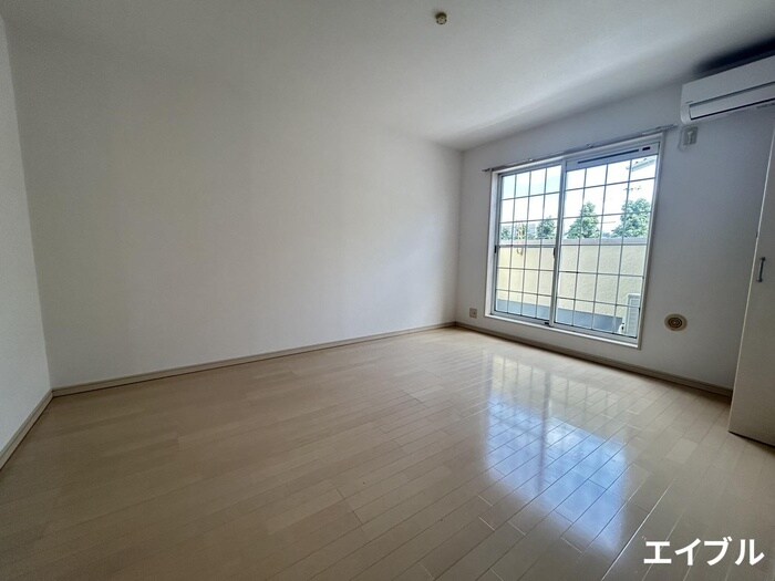 物件内観写真18　(居室)