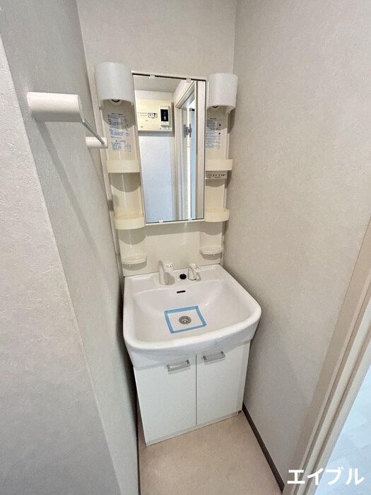 物件内観写真9　(洗面)