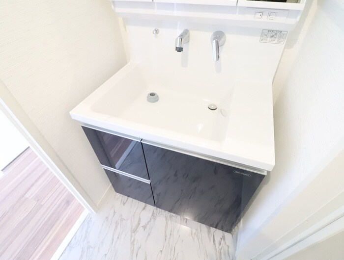 物件内観写真12　(洗面)