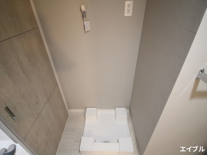 物件内観写真13　(洗濯機置場)