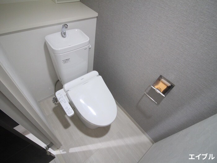 物件内観写真14　(トイレ)