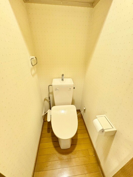 物件内観写真11　(トイレ)