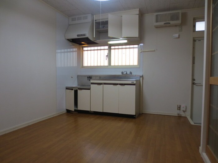 物件内観写真4　(キッチン)