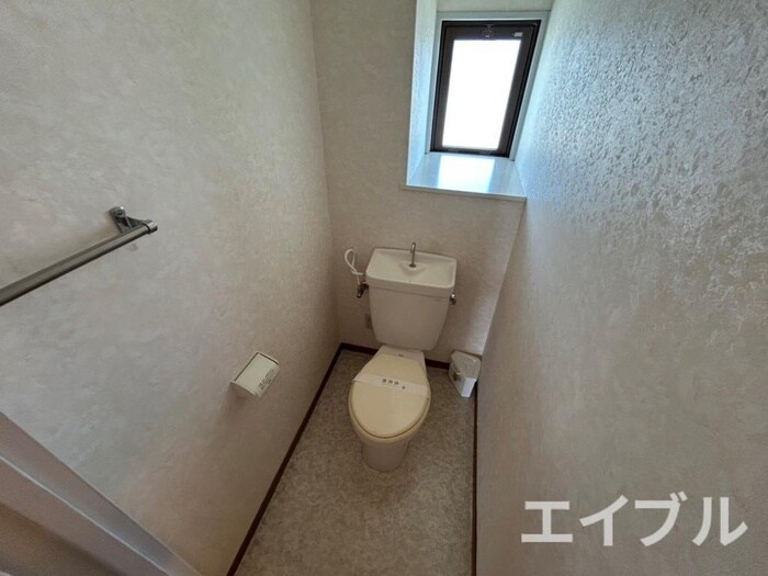 物件内観写真14　(トイレ)