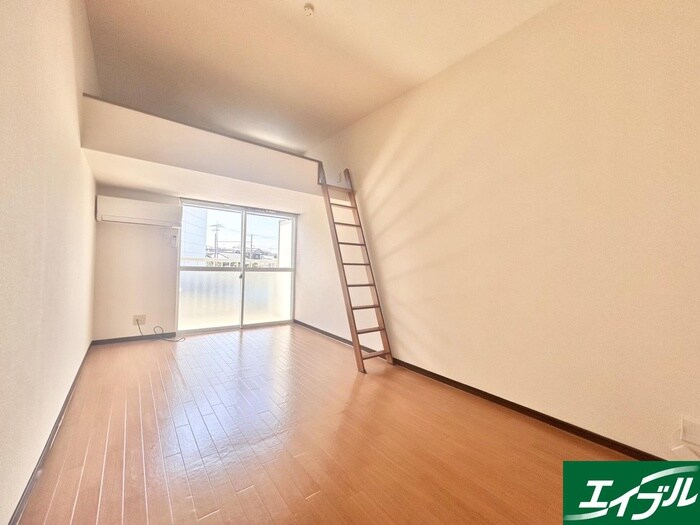 物件内観写真7　(居室)