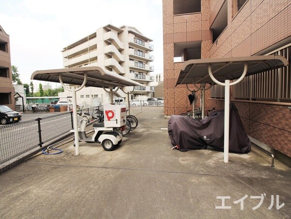 駐輪場