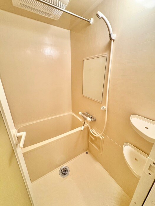 物件内観写真10　(バス／シャワールーム等)