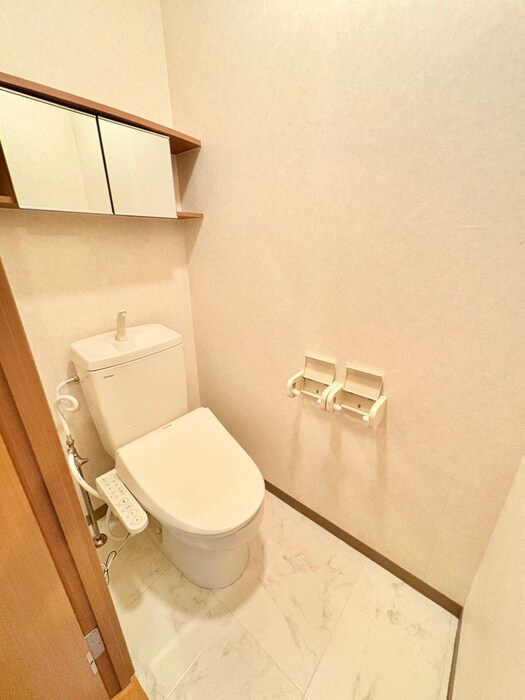 物件内観写真11　(トイレ)