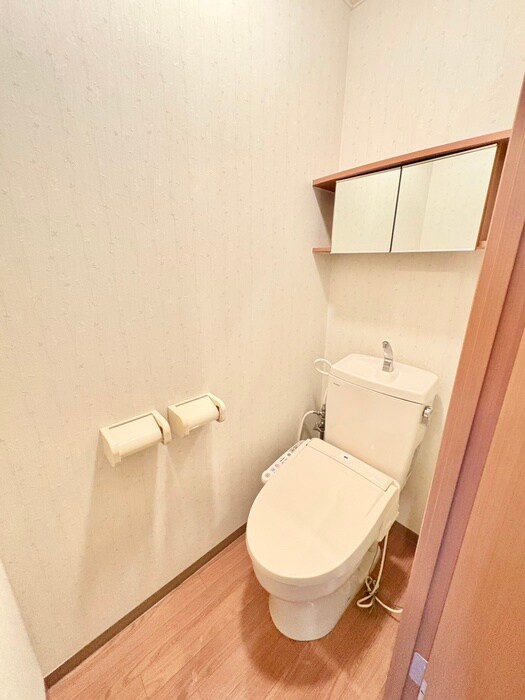 物件内観写真12　(トイレ)