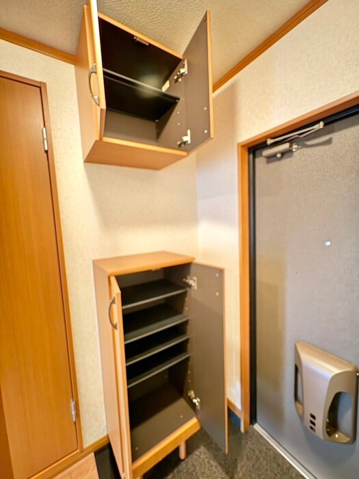 物件内観写真18　(靴箱)